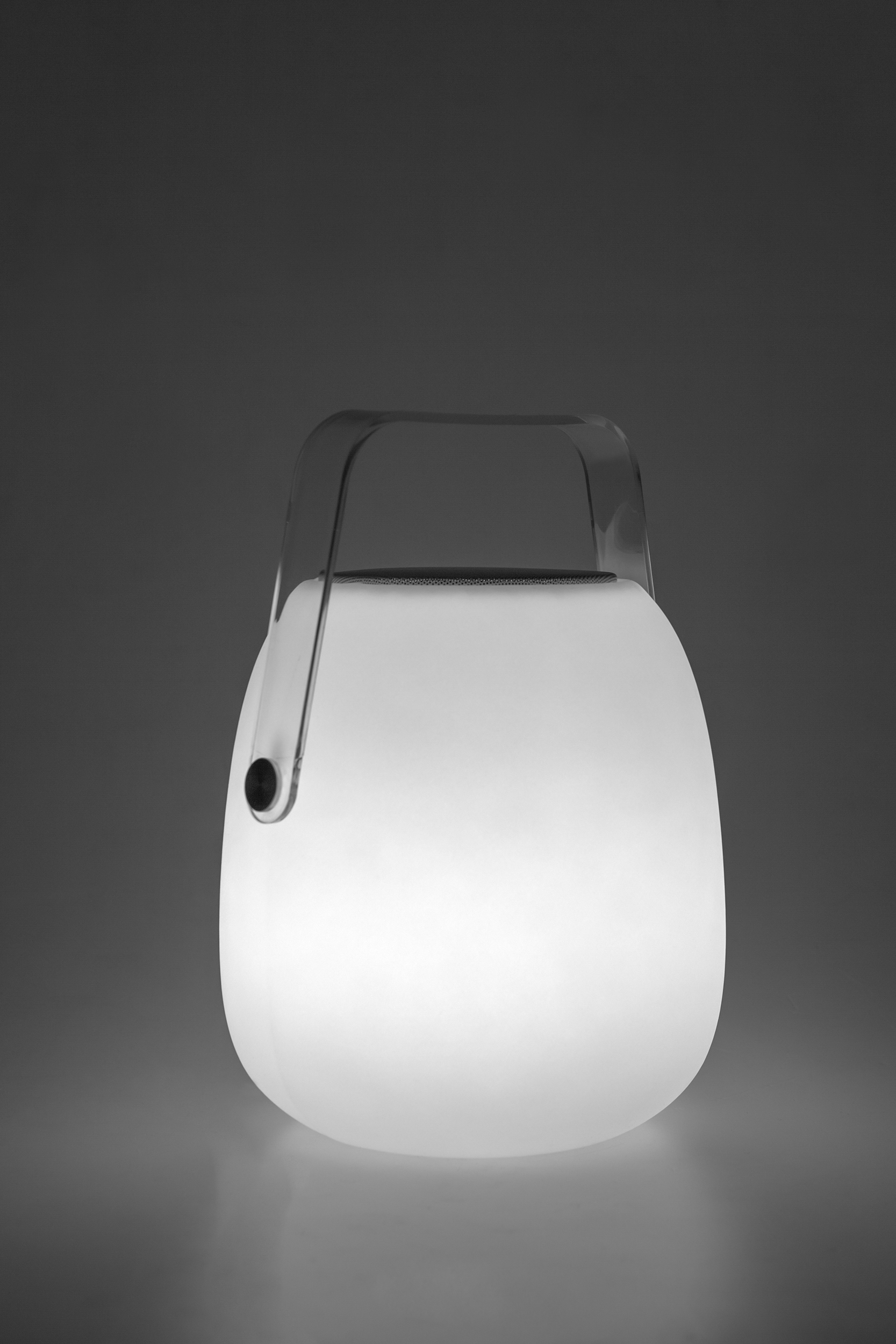 PIC.SOUND White