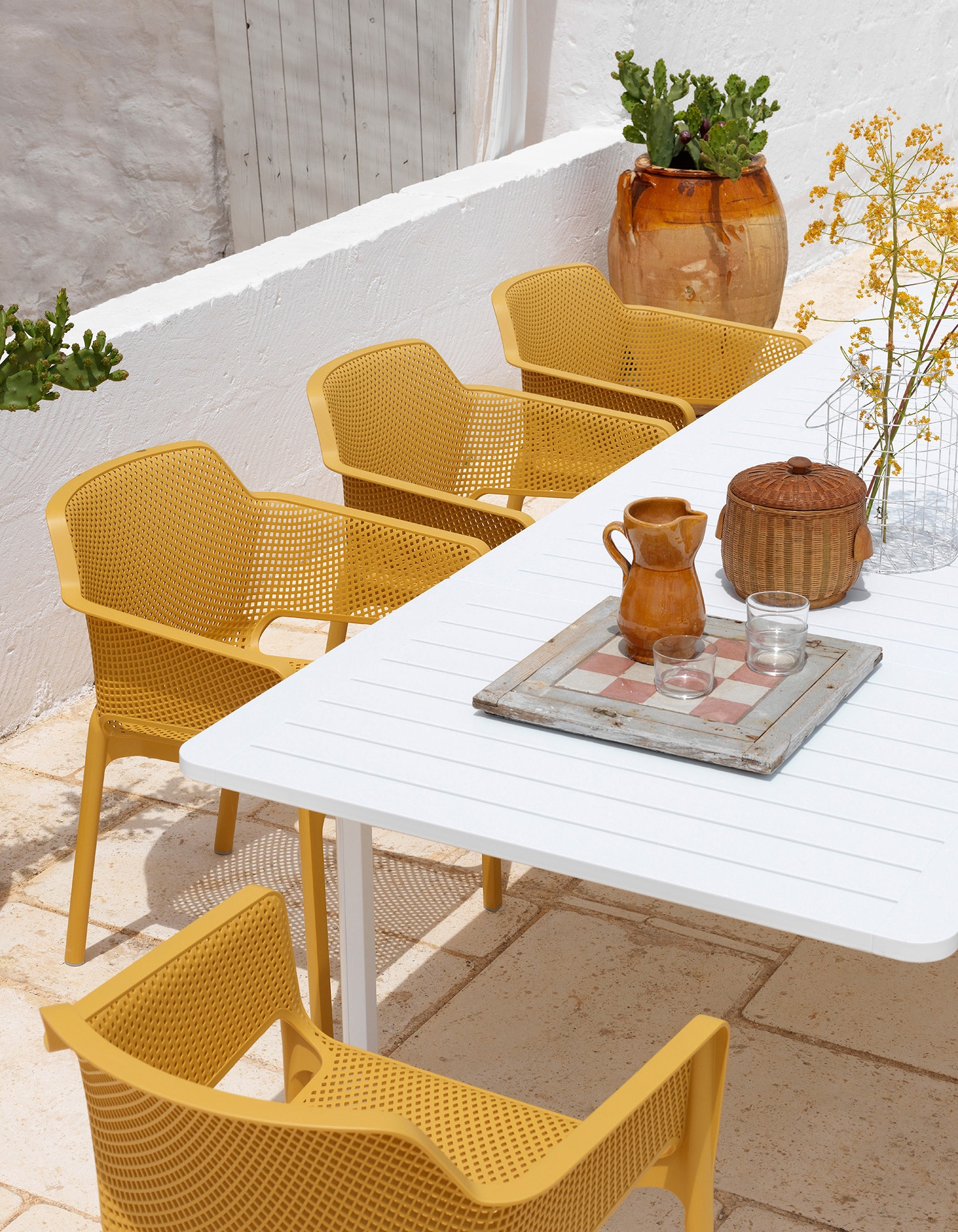 Offerta Contract – 5 Tavoli in Dureltop 70×70 cm + 15 poltrone Net-3006