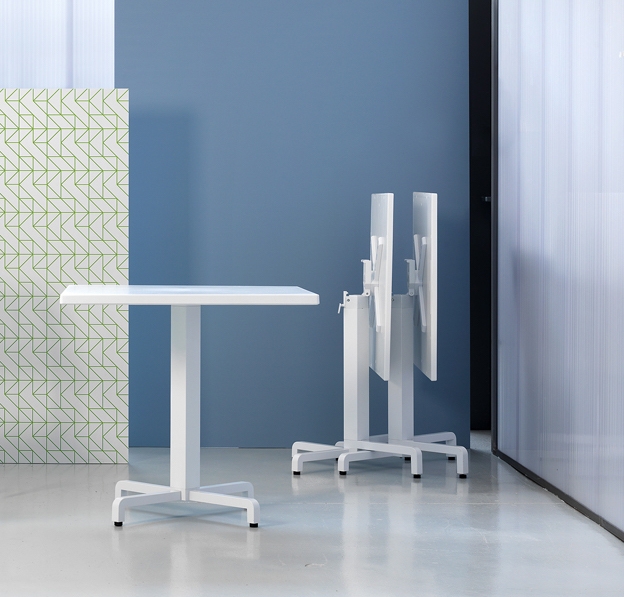 Offerta Contract – 15 Tavoli in Dureltop 70×70 cm + 45 Sedie Bit-2976