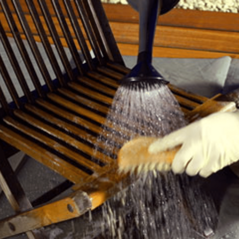 Detergente anti-ingrigimento