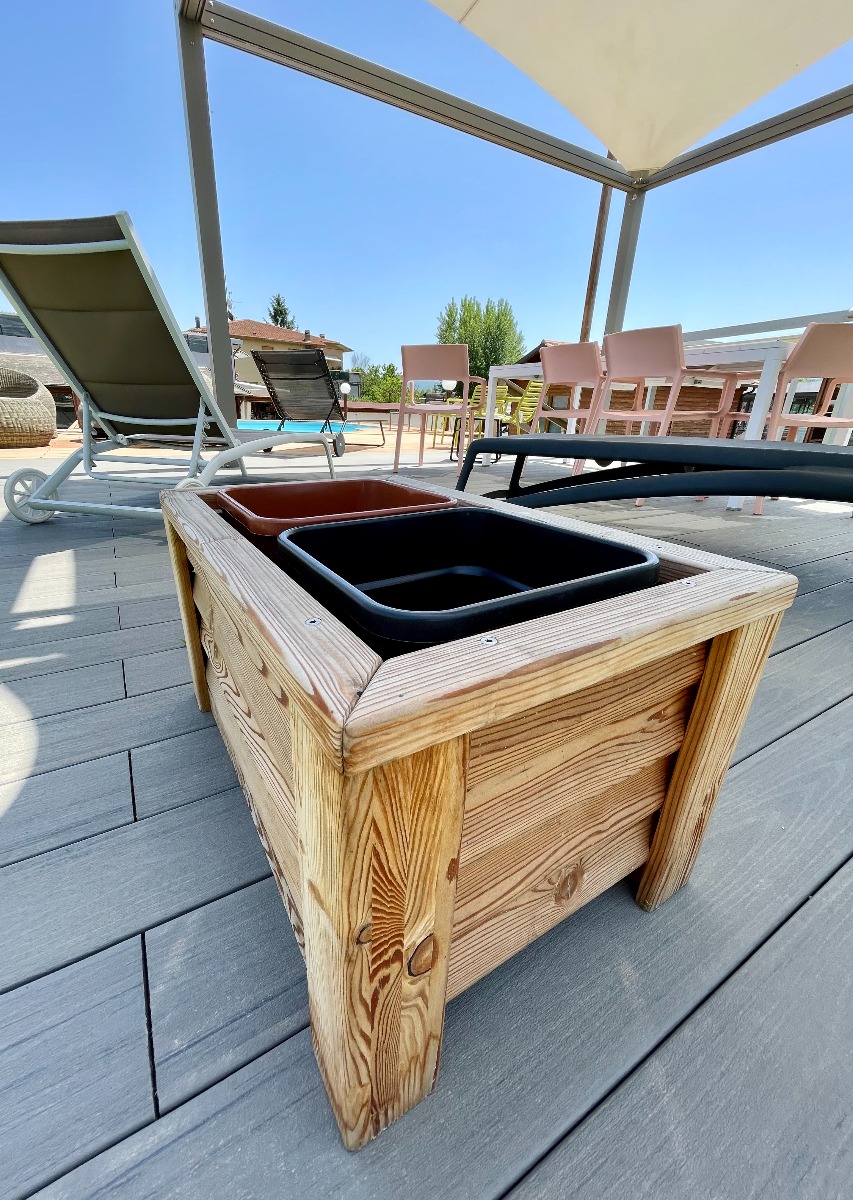 Vaso e sottovaso Vega – 25 l-8560